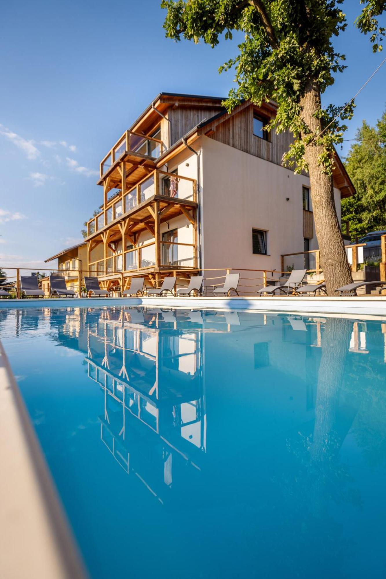 Apartamenty Larice - Podgrzewany Basen, Balia I Sauna Świeradów-Zdrój Exterior foto